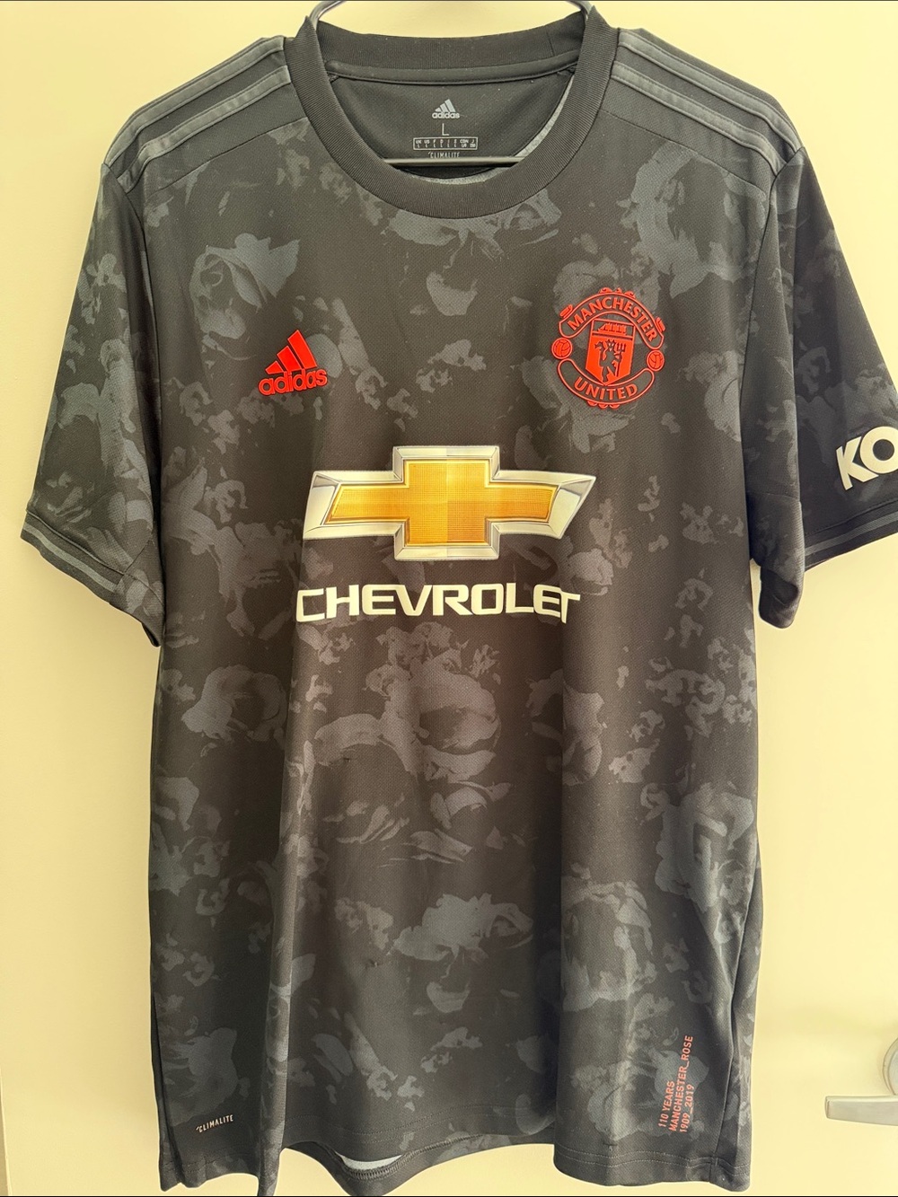 adidas Manchester United jersey